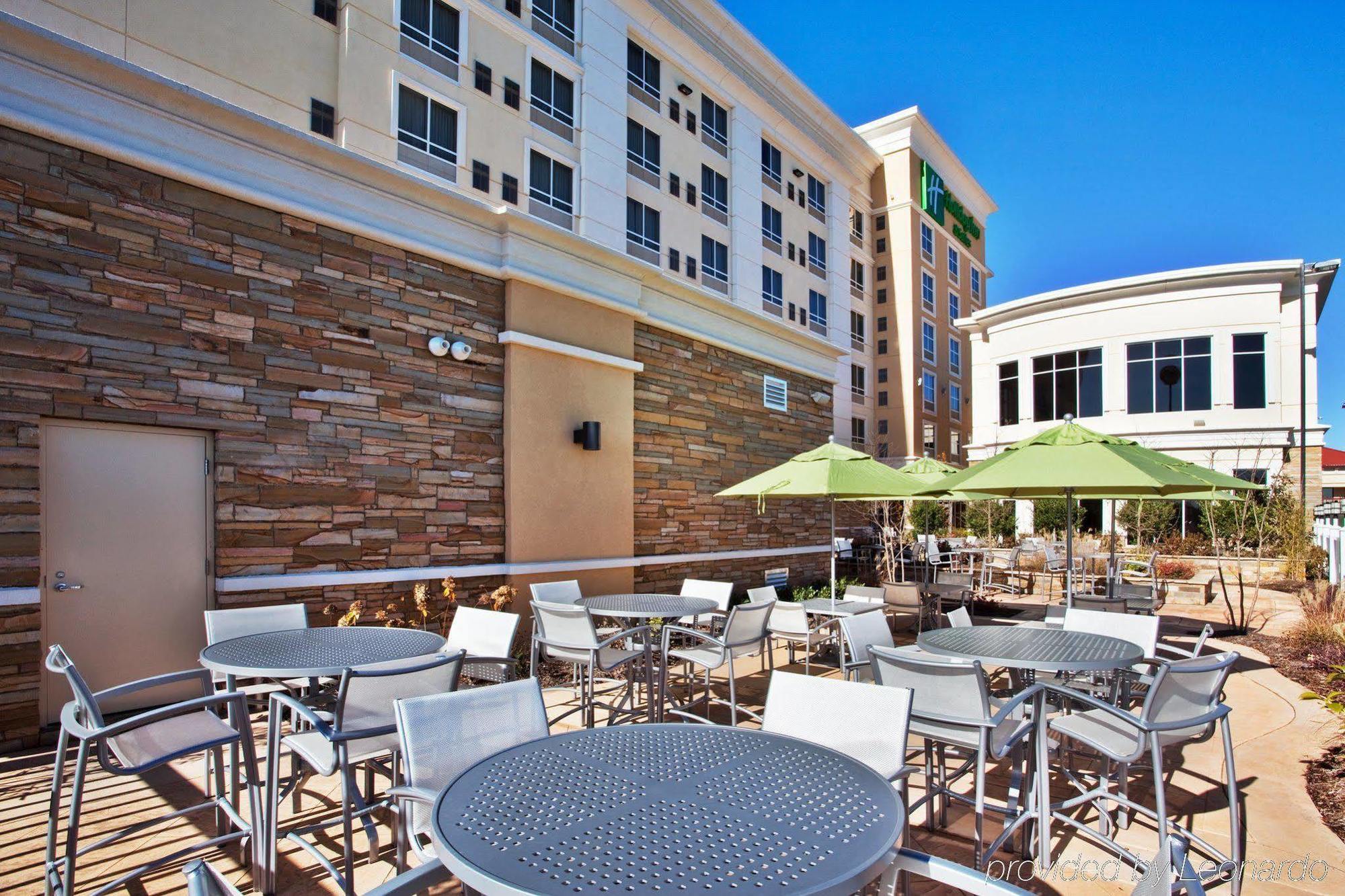 Hilton Garden Inn Dalton Restaurant photo